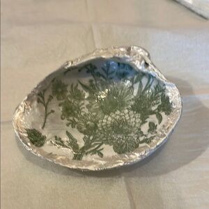 Hand Crafted Green & White Floral Trinket Dish Seashell